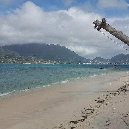 Fairytern Chalets セール島 エクステリア 写真